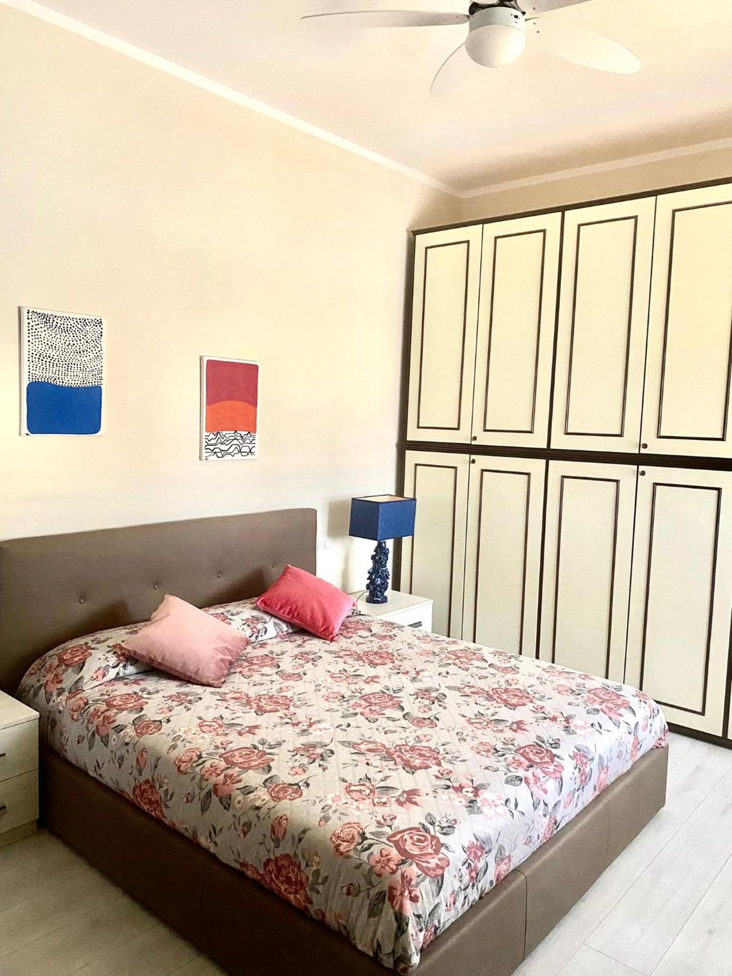 Barbara'S Apartment 메르카탈레 발 디 페사 외부 사진